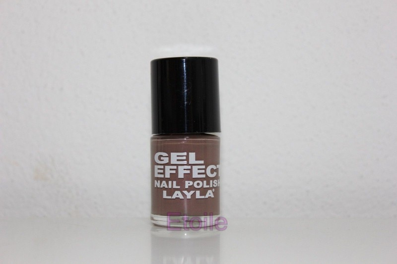 Layla Smalto Unghie Gel Effect Nail Polish N.04 Beige Evolution Layla 840027/004 Manicure e pedicure