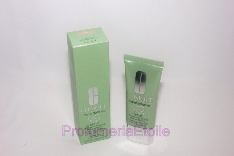 CLINIQUE SUPERDEFENCE CC CREAM SPF30 LIGHT Crema colorata ad azione correttiva