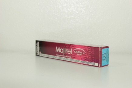 L'OREAL PROFESSIONNEL MAJIREL TINTA CAPELLI 2.10 NERO BLU L'Oréal Paris 500002/210 Cura dei capelli