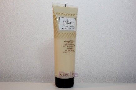 ATKINSONS NATURAL WHITE DOCCIA SCHIUMA ESTRATTI Di ALOE VERA 250ML Shower gel Atkinsons 60252 Cura corpo