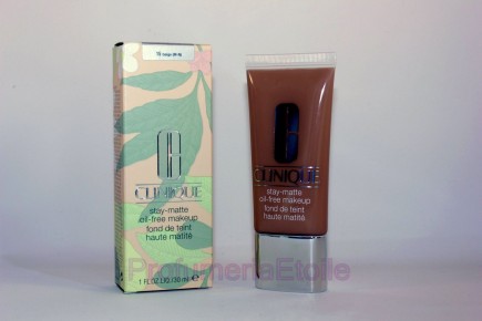 CLINIQUE STAY-MATTE OIL-FREE MAKEUP N.15 BEIGE 30ML Fondotinta Opacizzante  Clinique 029001/015 Make up