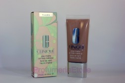 CLINIQUE STAY-MATTE OIL-FREE MAKEUP N.9 NEUTRAL 30ML Fondotinta Opacizzante Clinique 029001/009 Fondotinta