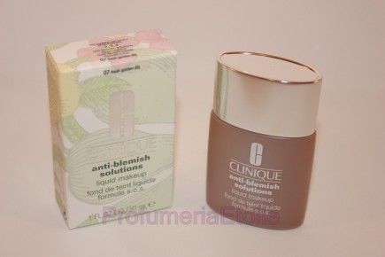 CLINIQUE ANTI-BLEMISH SOLUTIONS LIQUID MAKEUP N 07 FRESH GOLDEN Fondotinta Clinique 029005/007 Fondotinta