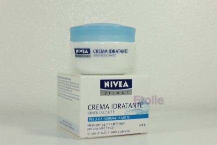 NIVEA VISO CREMA IDRATANTE RINFRESCANTE PELLI DA NORMALI A MISTE SPF8 NIVEA 95175 Cosmetici viso e corpo