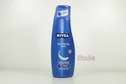 NIVEA CREMA FLUIDA NUTRIENTE CORPO 250ML pelle secca o molto secca NIVEA 95160 Cura corpo