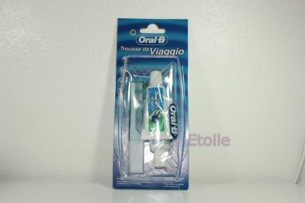 Oral B Complete Trousse Da Viaggio Spazzolino Da Denti E 2 Dentifricio Oral B 300176 Cura dei denti