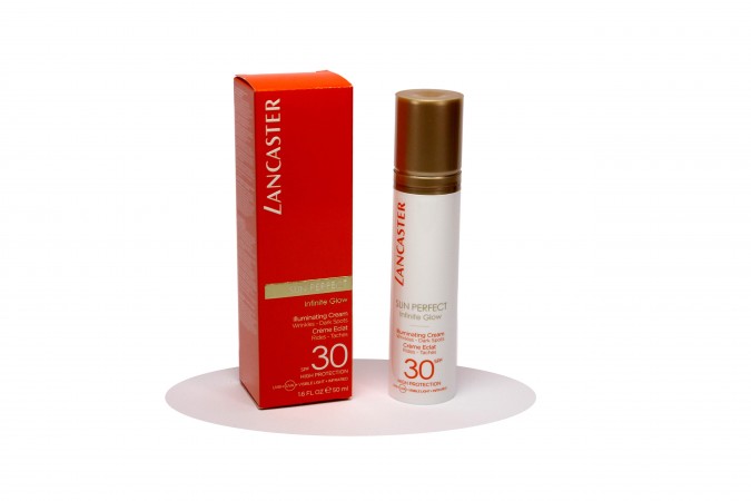 SOLARI LANCASTER SUN PERFECT INFINITE GLOW SPF30 50ML Crema Illuminante Viso