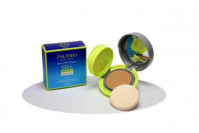 SHISEIDO SPORTS CREMA SOLARE COMPATTA BB CREAM COMPACT SPF50+ MEDIUM Shiseido 830242/001 Protezioni solari