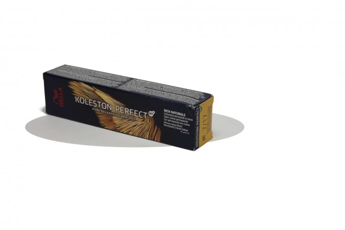 WELLA KOLESTON PERFECT RICH NATURALS N. 7/17 Colorazione Permanente In Crema Wella 640215/717 Colore