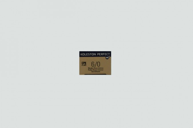 WELLA KOLESTON PERFECT PURE NATURALS N. 6/0 Colorazione Permanente In Crema