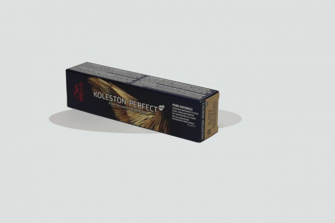 WELLA KOLESTON PERFECT PURE NATURALS N. 6/07 Colorazione Permanente In Crema Wella 640215/607 Colore