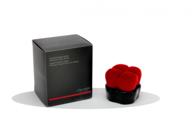 SHISEIDO HANATSUBAKI HAKE Polishing Face Brush PENNELLO MAKE UP VISO 4 ZONE