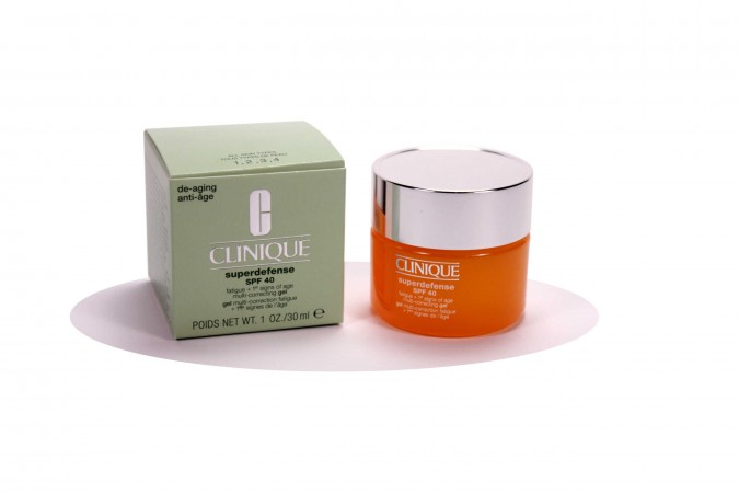 CLINIQUE SUPERDEFENSE SPF40 30ML Crema Protettiva Antietà e antifatica 1,2,3,4 Clinique 28080 Antirughe