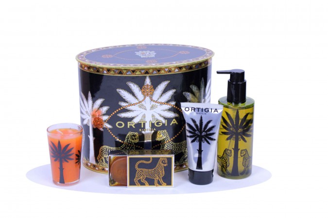 Ortigia Sicilia Ambra Nera Confezione Ovale Schiuma Candela Sapone Crema mani Ortigia sicilia 8033219957386 Creme e lozioni