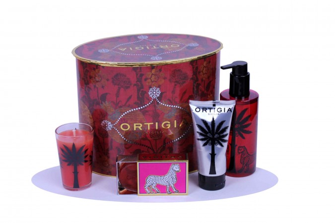 Ortigia Sicilia Melograno Confezione Ovale Schiuma Candela Sapone Crema mani Ortigia sicilia 8033219957355 Set regalo